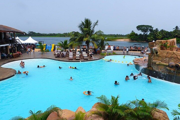 Special One-Day Easter Getaway at Aqua Safari Resort